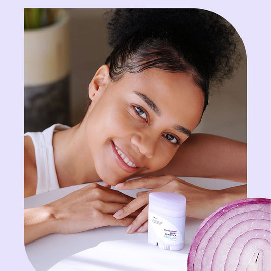 Isntree Onion Fresh Light Sun Stick SPF 50+PA++ 22G
